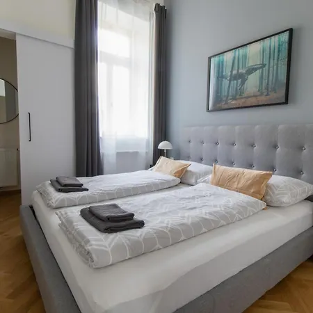Seifertova Apartment *