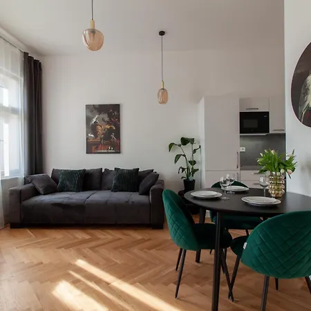 Seifertova Apartment *