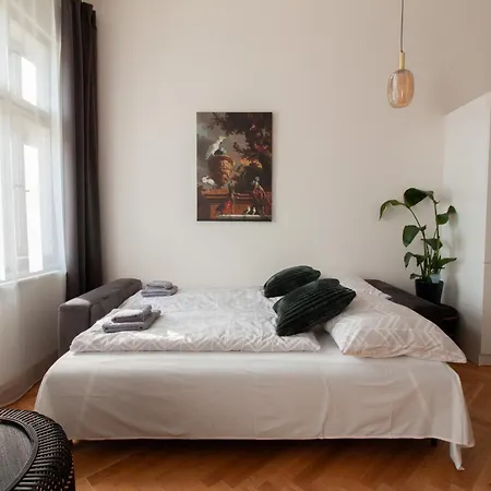 Apartment Seifertova *