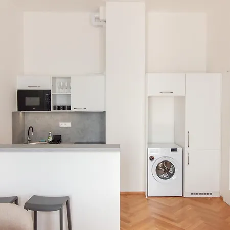 Seifertova Apartment Prague