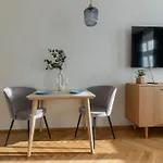 Seifertova * Praha