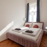Seifertova Apartmán